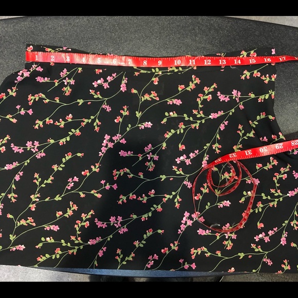 BRANNAN STUDIO san francisco Floral print Skirt size L NWOT never worn - Picture 9 of 13